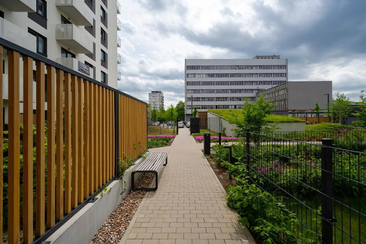 Miedziana 6 & 18 Apartment With Free Garage Wroclaw By Renters Poland